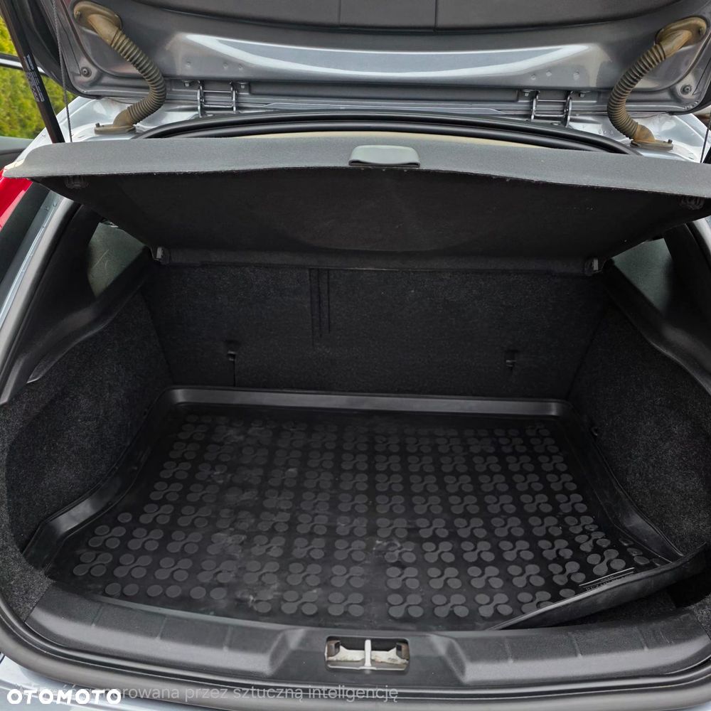 Volvo V40 D3 Drive-E Kinetic - 13