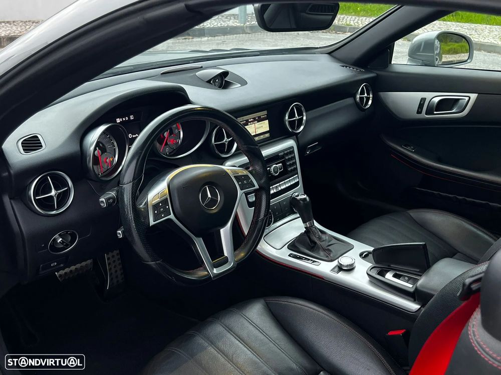 Mercedes-Benz SLK 250 CDI (BlueEFFICIENCY) 7G-TRONIC - 21