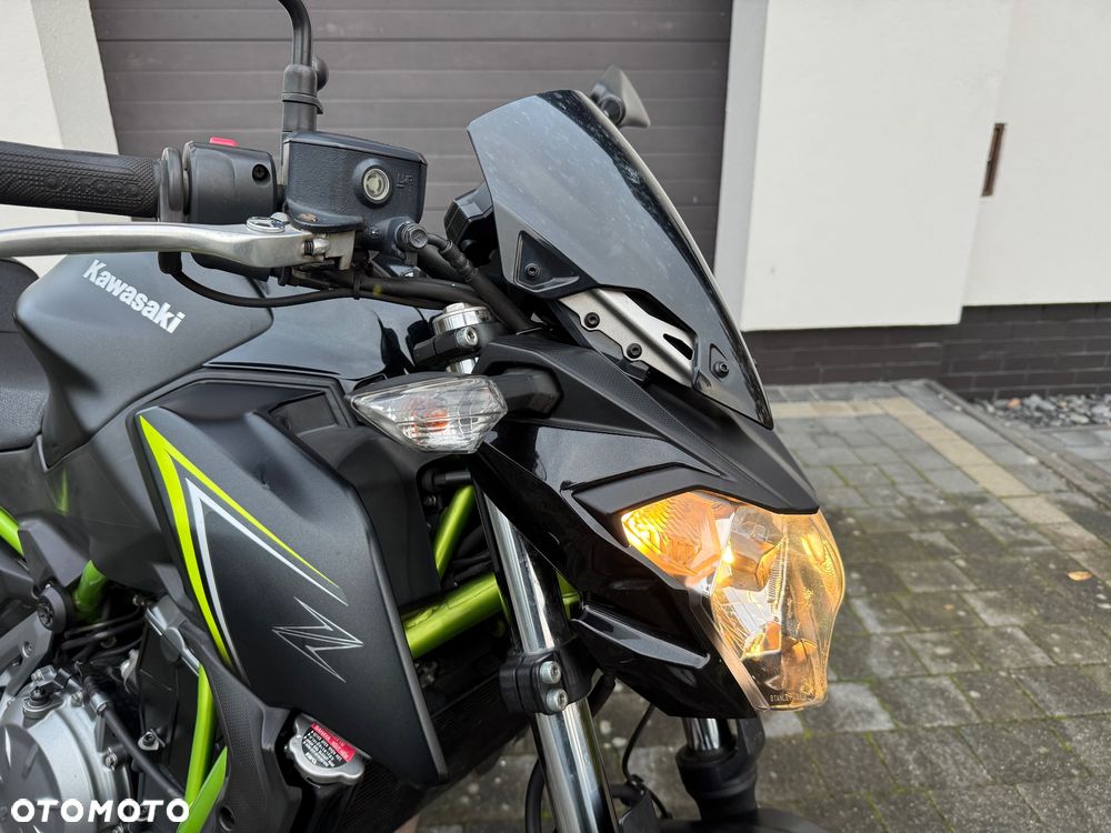 Kawasaki Z 650 - 12
