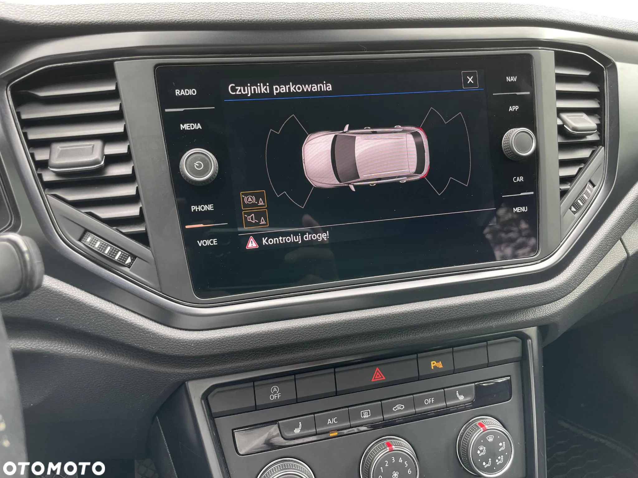 Volkswagen T-Roc 1.0 TSI Active - 20