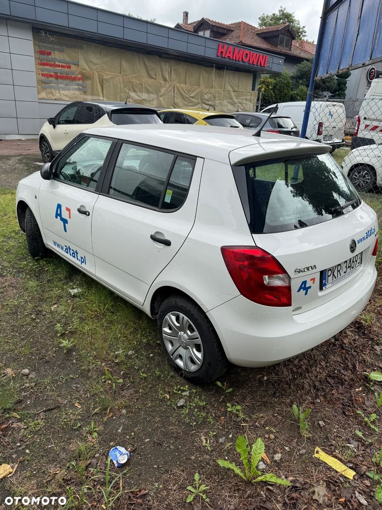 Skoda Fabia 1.6 TDI DPF Active Plus - 6
