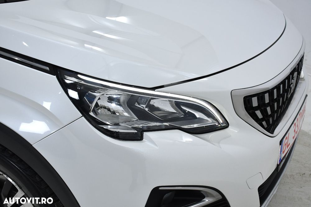 Peugeot 3008 1.2 PureTech Turbo S&S Allure - 36