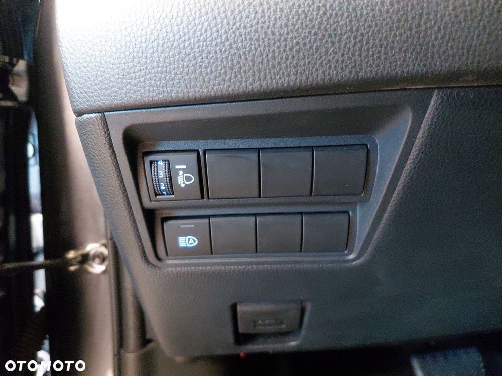 Toyota Yaris Cross - 21