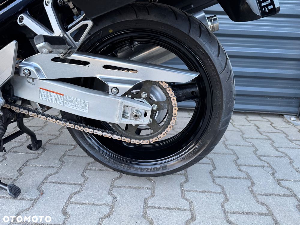 Suzuki Bandit - 19