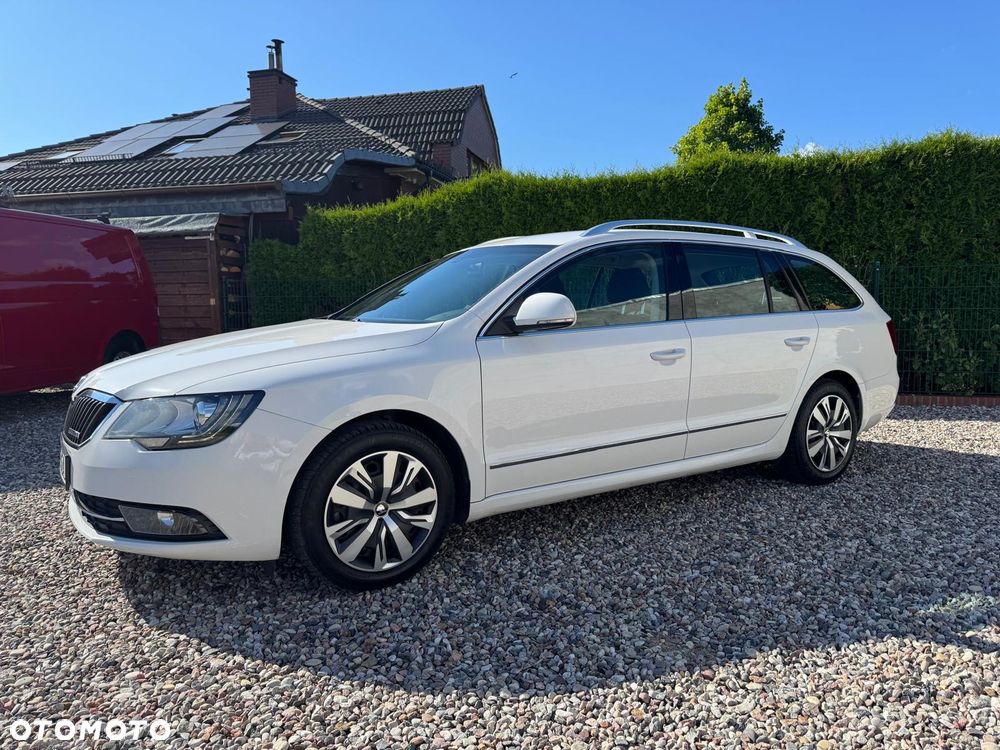 Skoda Superb 1.6 TDI Elegance Greenline - 2