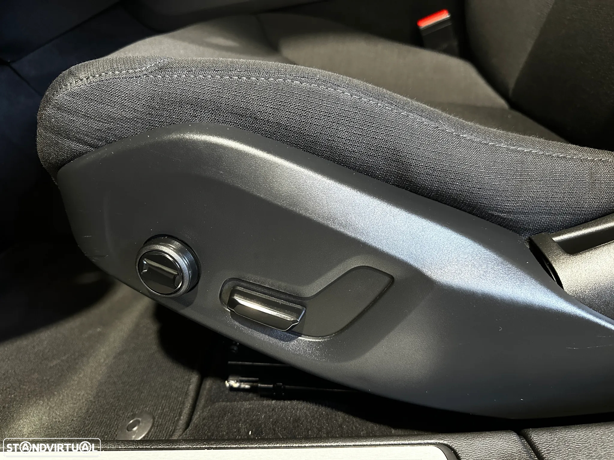 Volvo V60 2.0 T6 AWD TE Inscription Expression - 34