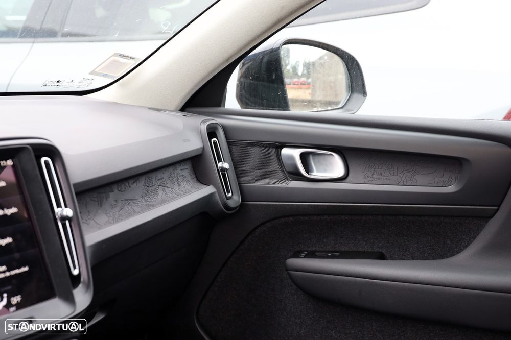 Volvo XC 40 1.5 T2 Momentum Core - 13