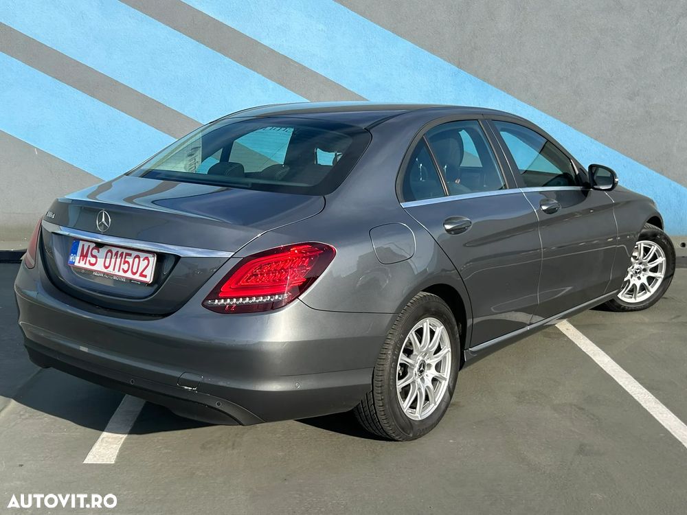 Mercedes-Benz C 180 d T-Modell - 6