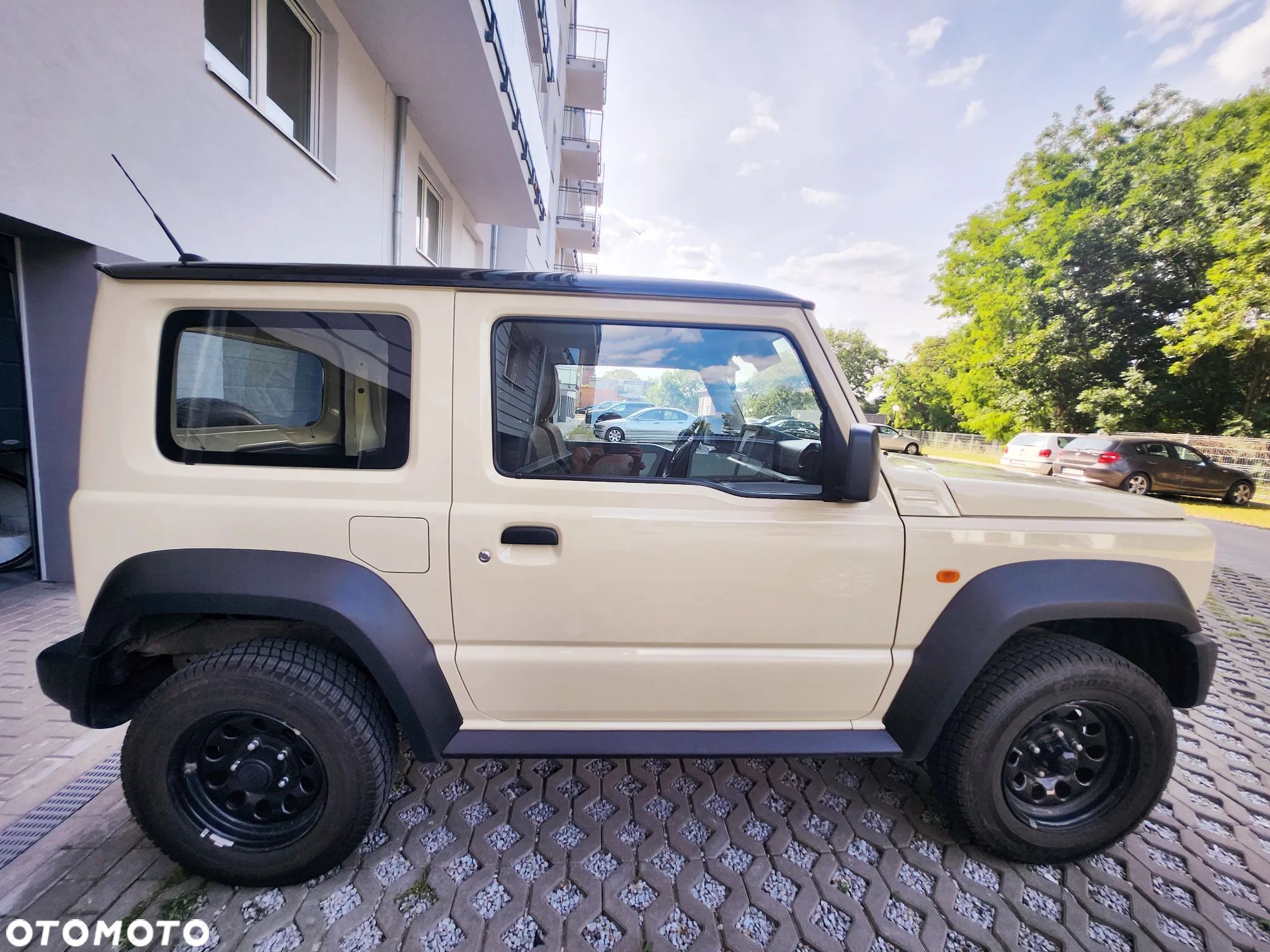 Suzuki Jimny - 1