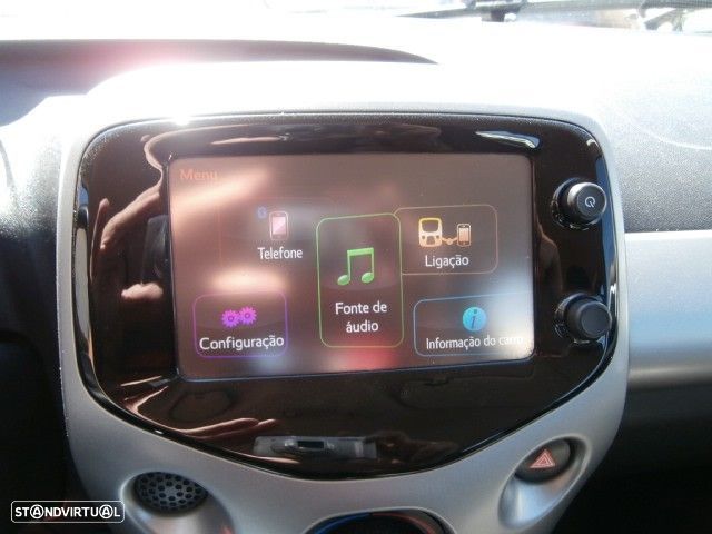 Toyota Aygo 1.0 X-Play+X-Touch - 18