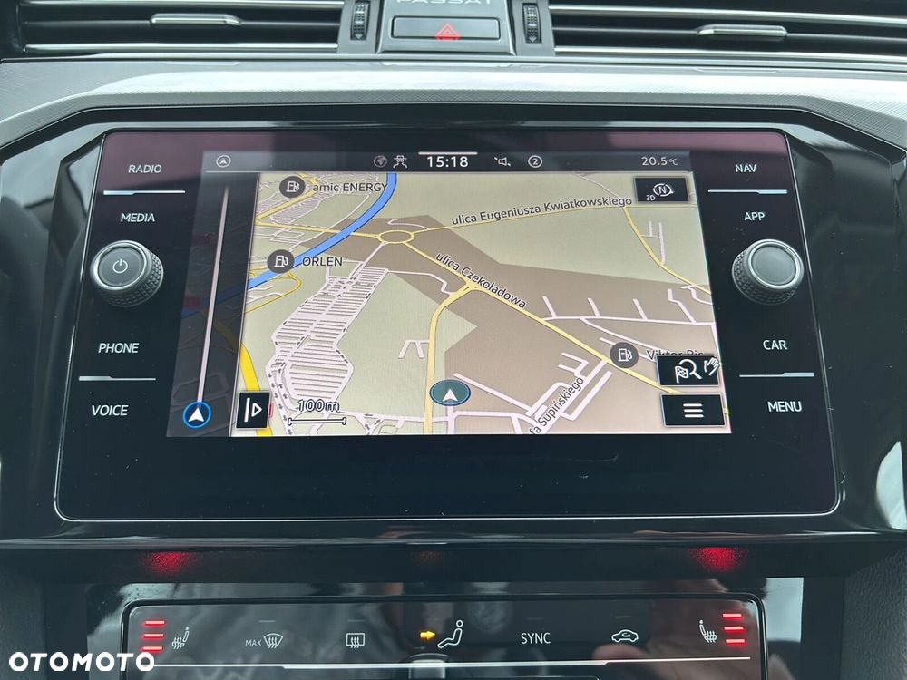 Volkswagen Passat Variant 1.5 TSI EVO Business DSG - 28