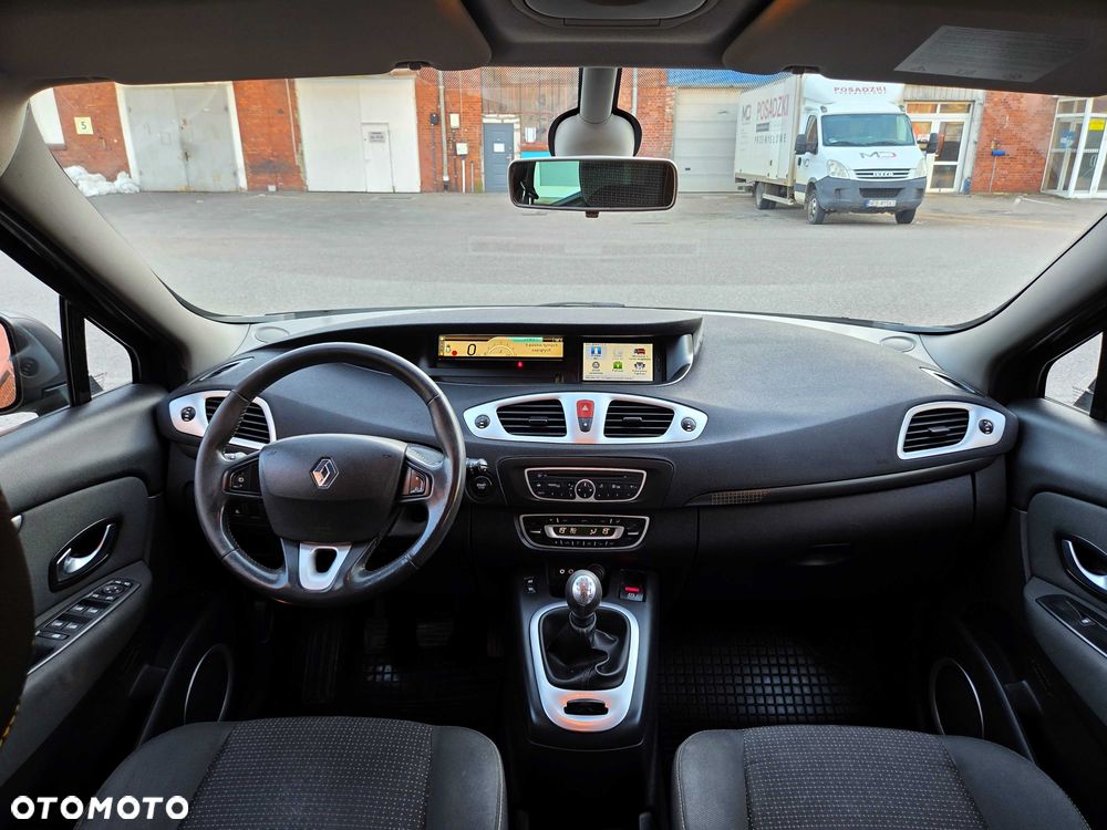 Renault Scenic - 8
