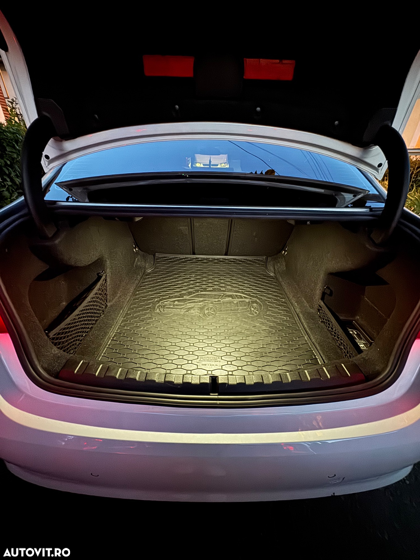 BMW Seria 3 320d GT Aut. - 7