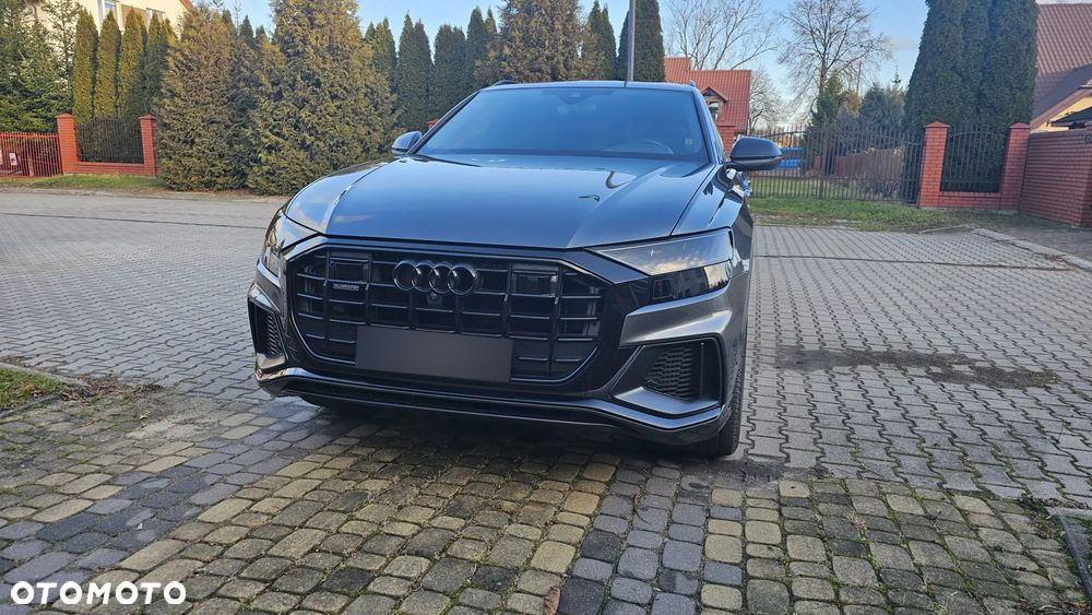 Audi Q8 - 18
