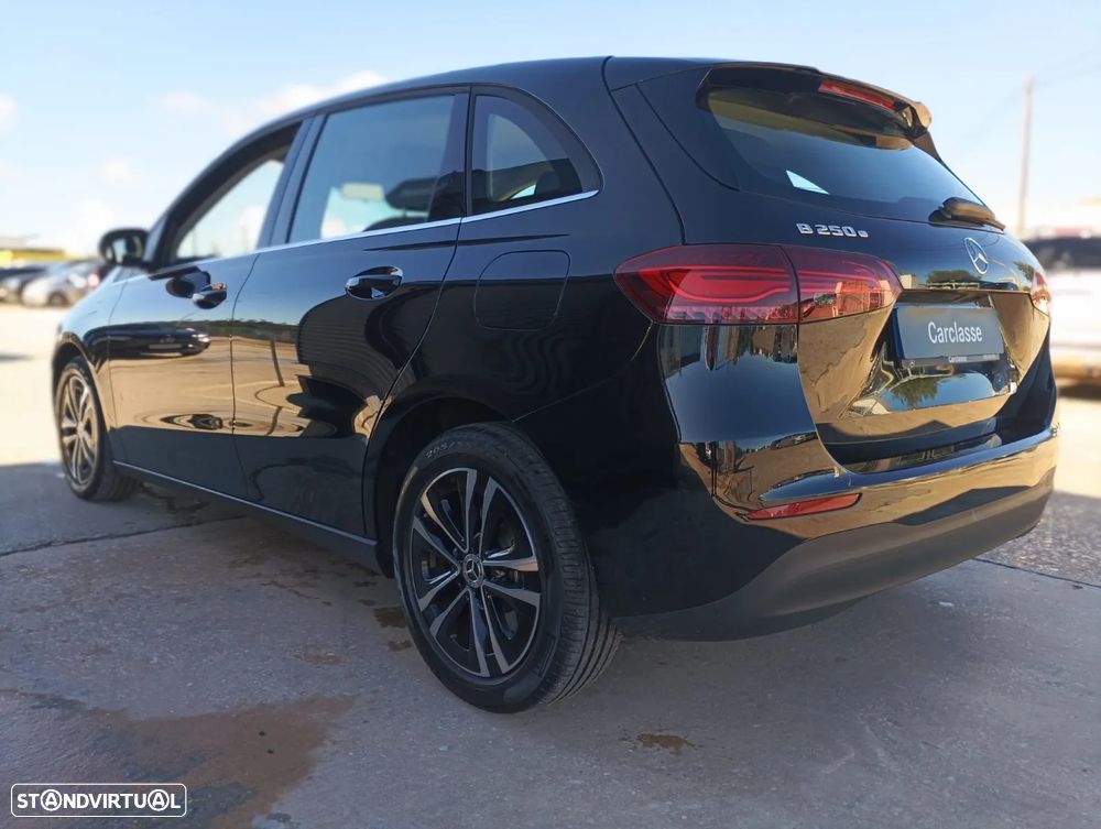 Mercedes-Benz B 250 e - 6