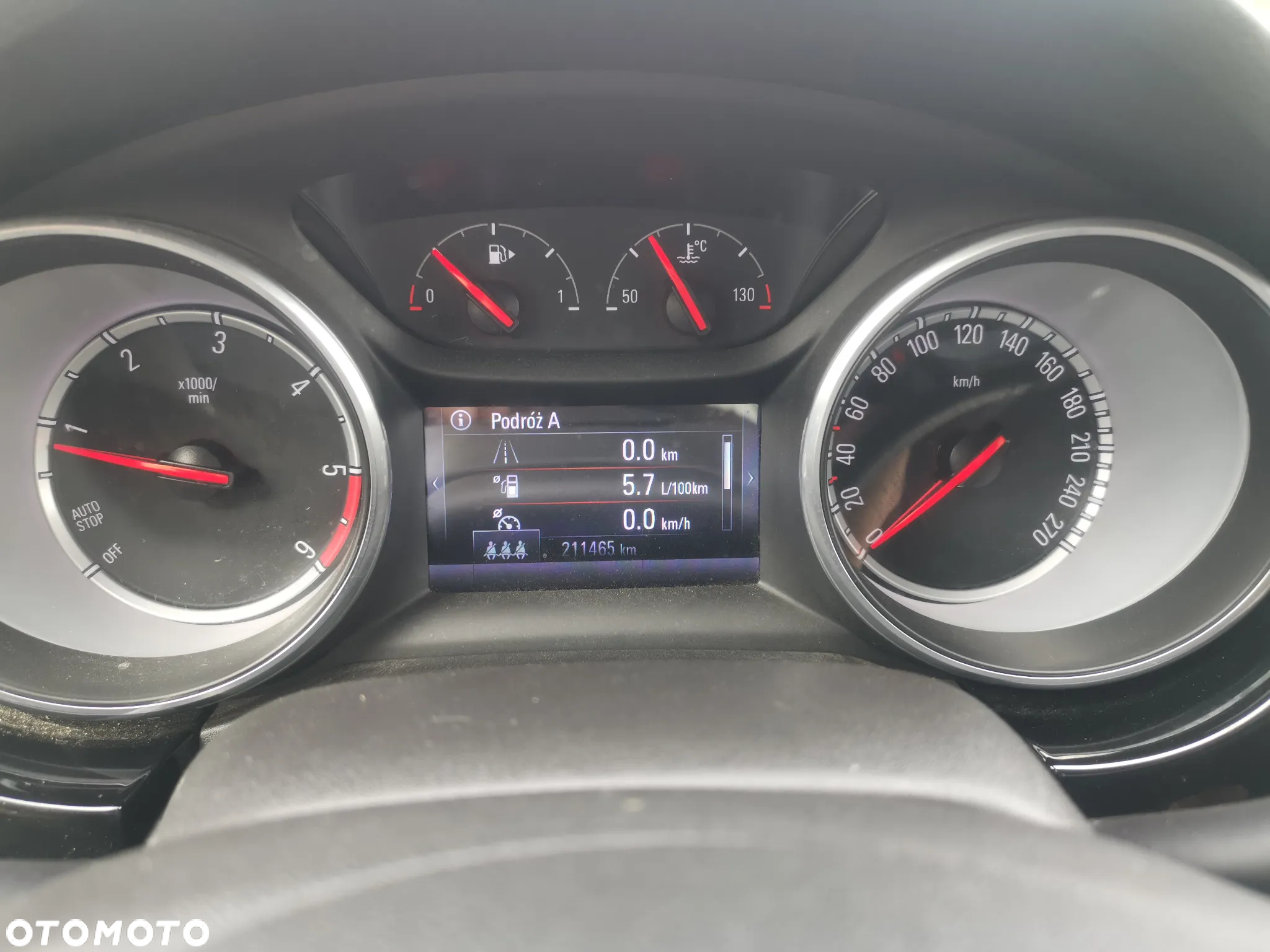 Opel Astra 1.6 D (CDTI) Start/Stop Dynamic - 13