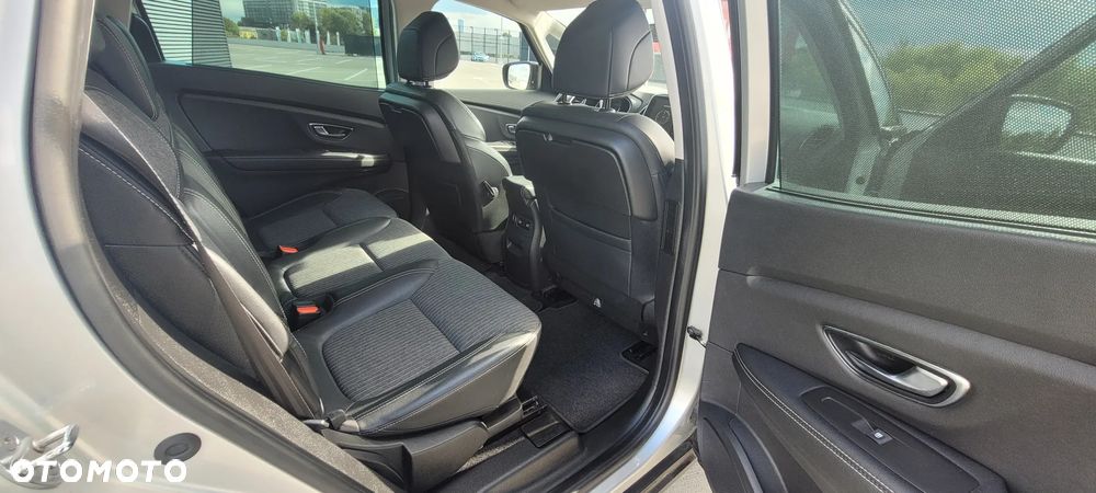 Renault Grand Scenic BLUE dCi 150 EDC BUSINESS EDITION - 26