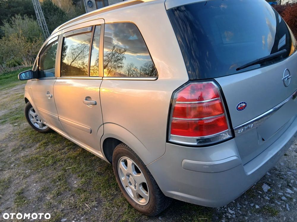 Opel Zafira - 6