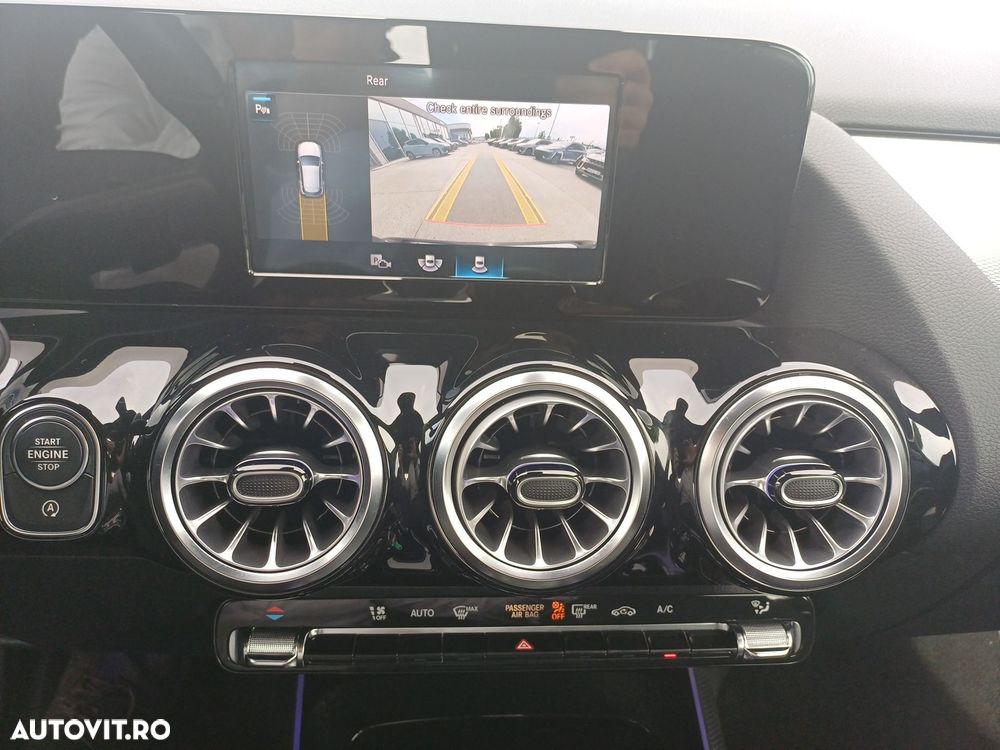 Mercedes-Benz GLA 200 d 4MATIC Aut. - 17