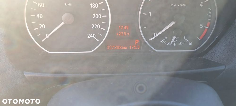 BMW Seria 1 120d - 10
