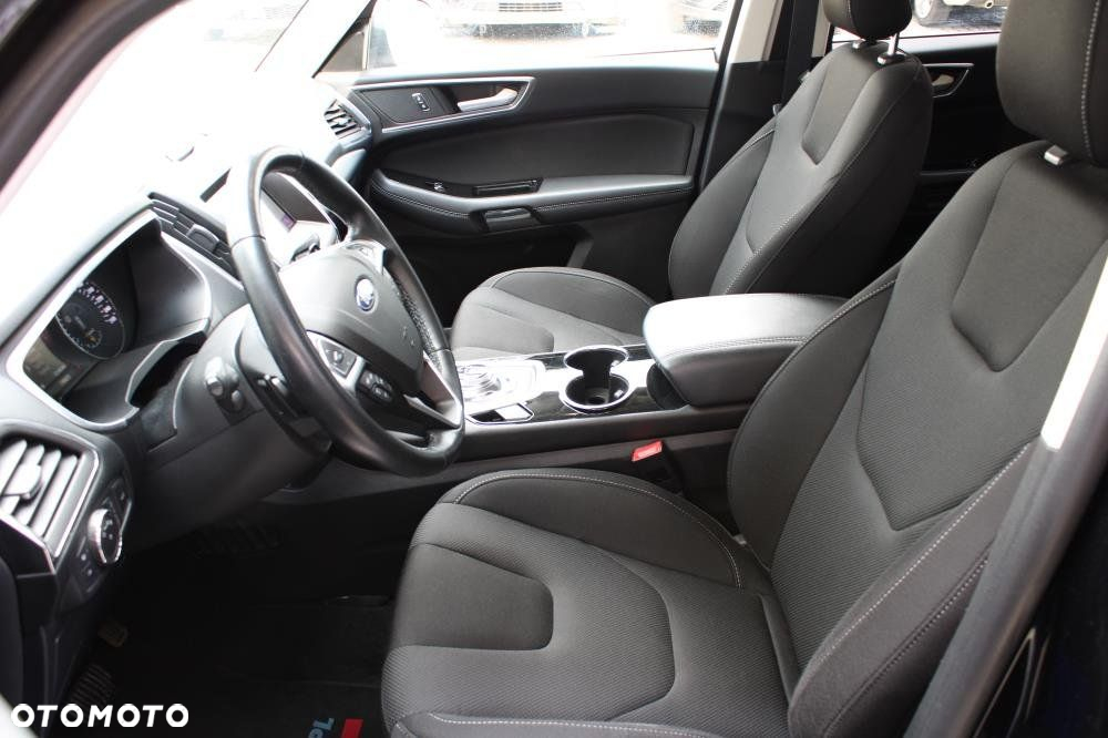 Ford S-Max - 10