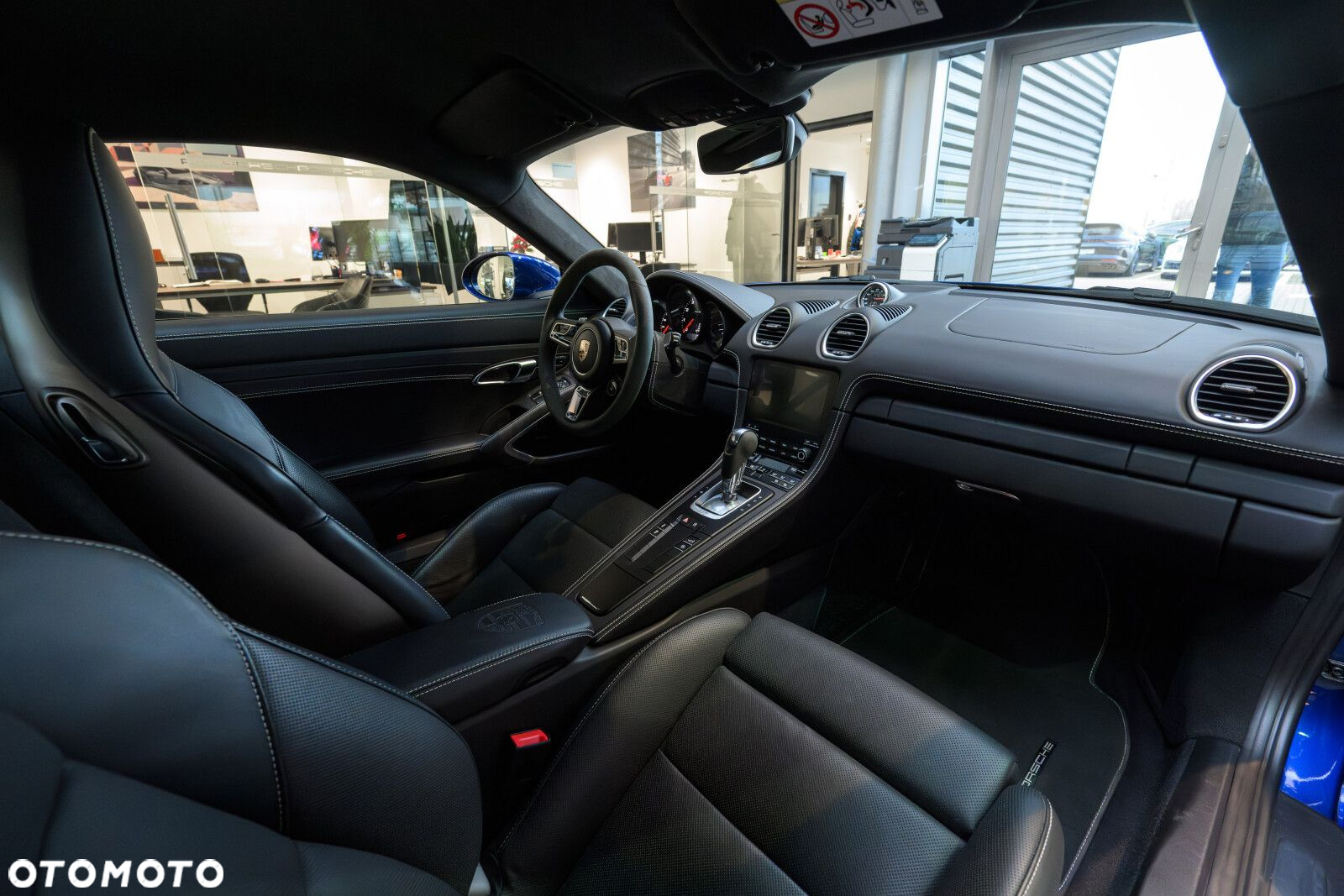 Porsche 718 Cayman GPF Style Edition PDK - 8