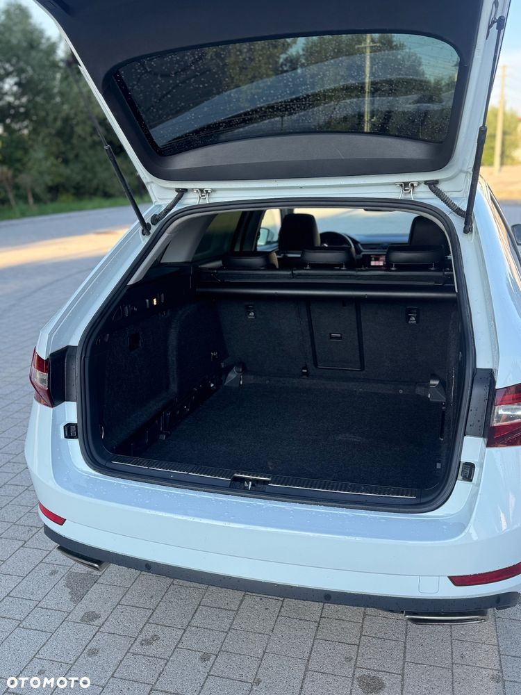 Skoda Superb 2.0 TSI 4x4 Sportline DSG - 11
