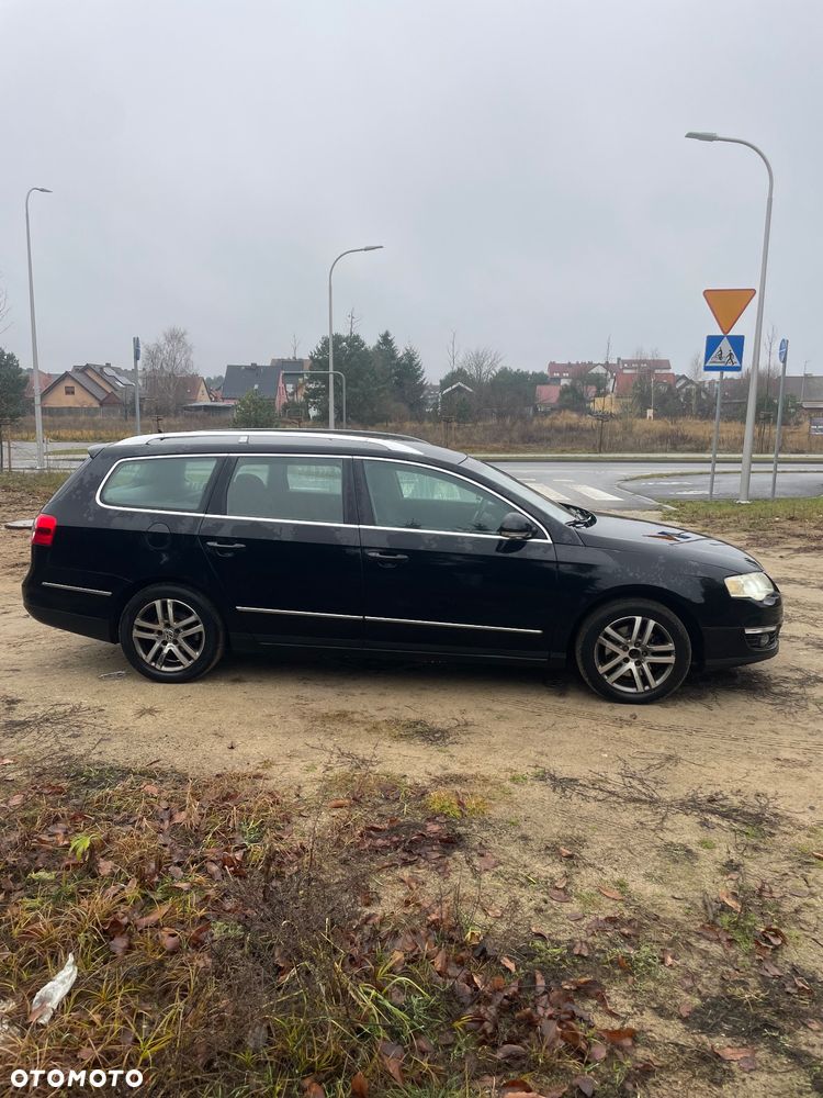Volkswagen Passat Variant 1.9 TDI Individual Chrom - 4