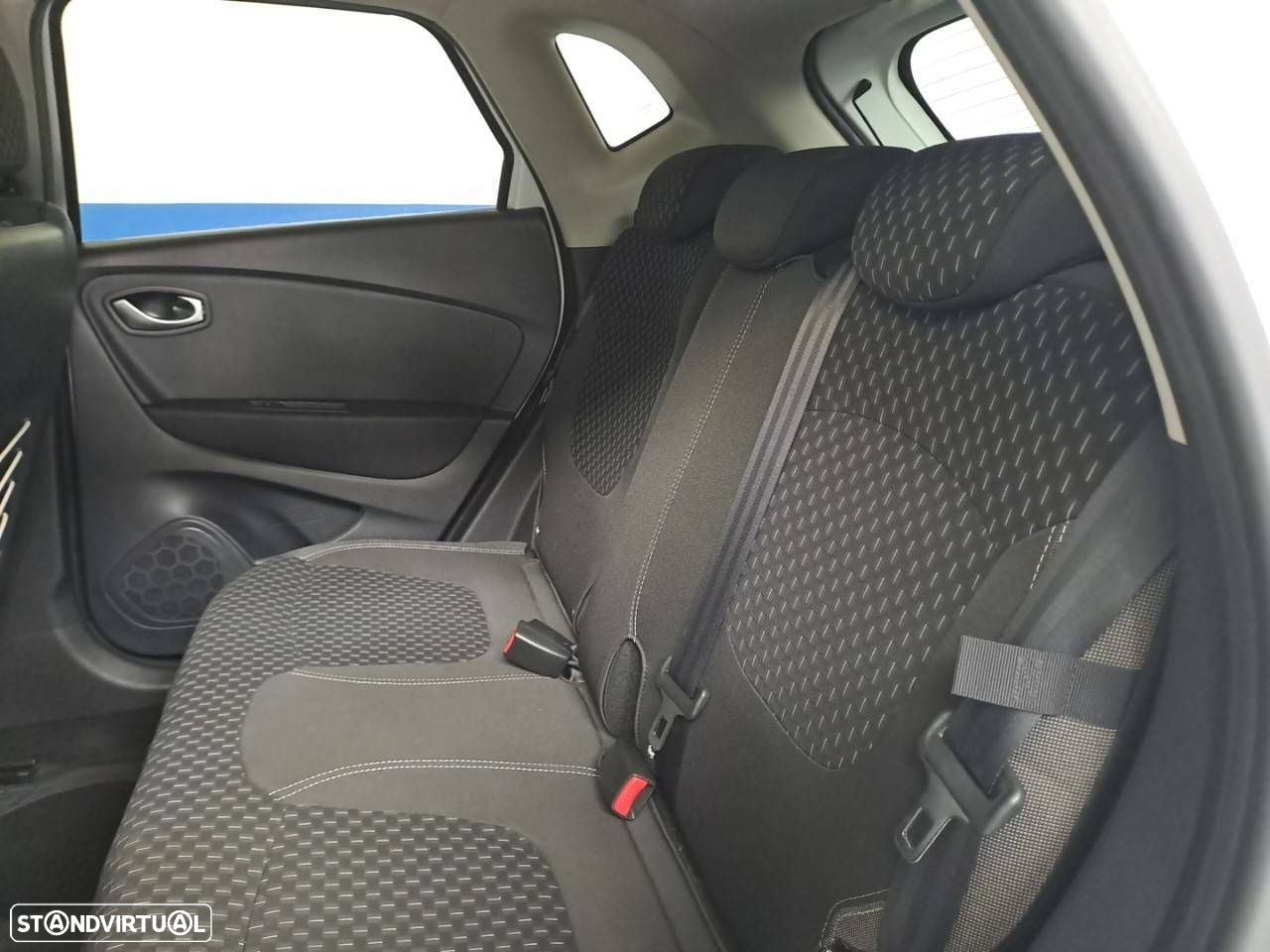 Renault Captur 0.9 TCE Exclusive - 9