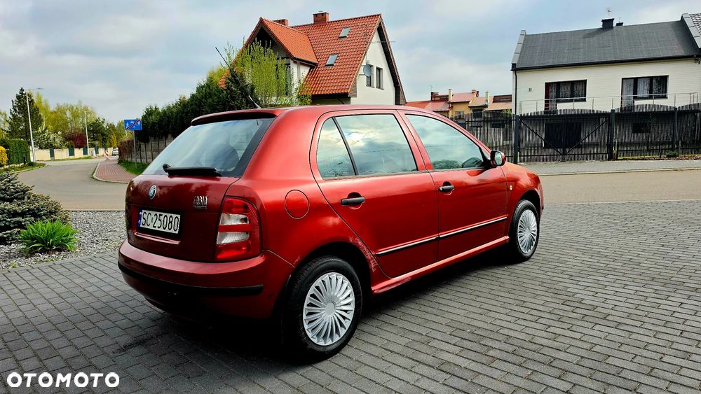 Skoda Fabia - 25