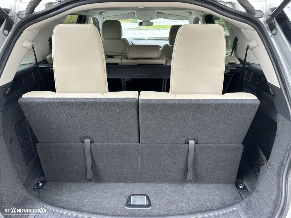 Land Rover Discovery Sport D150 - 27