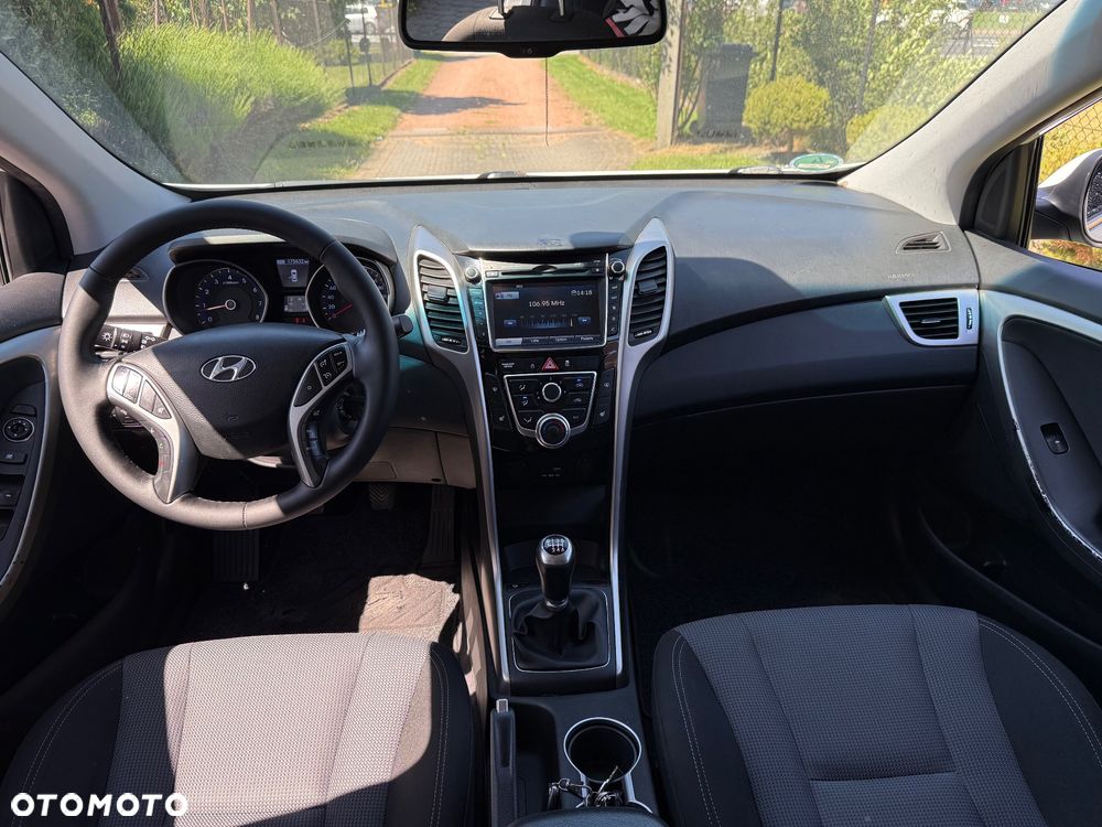 Hyundai i30 blue 1.4 YES Gold - 11