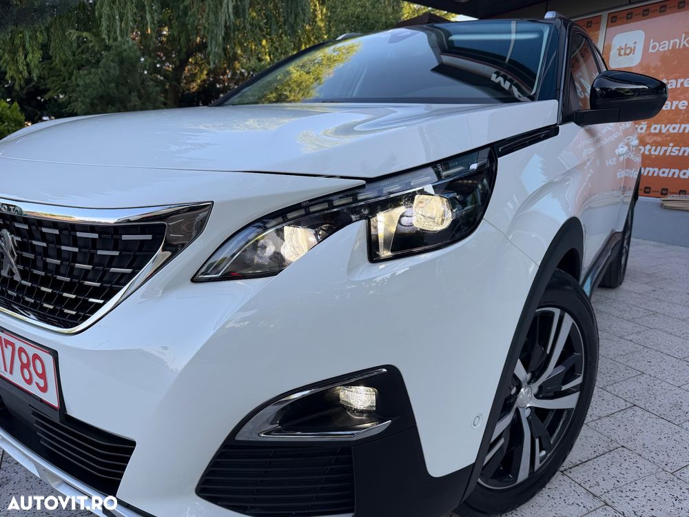 Peugeot 3008 1.2 PureTech 130 EAT8 GT - 27