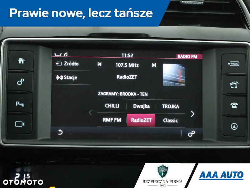 Jaguar XE - 12