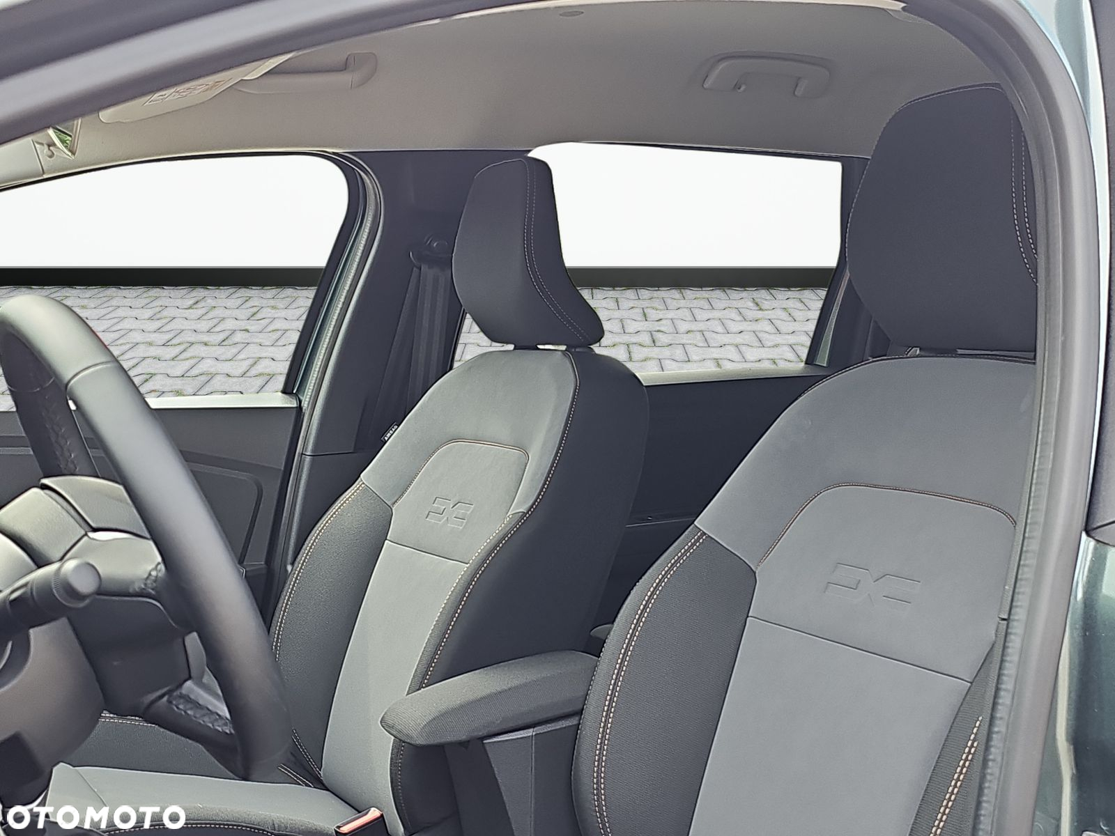 Dacia Jogger 1.6 Full Hybrid 140 Extreme MMT - 11