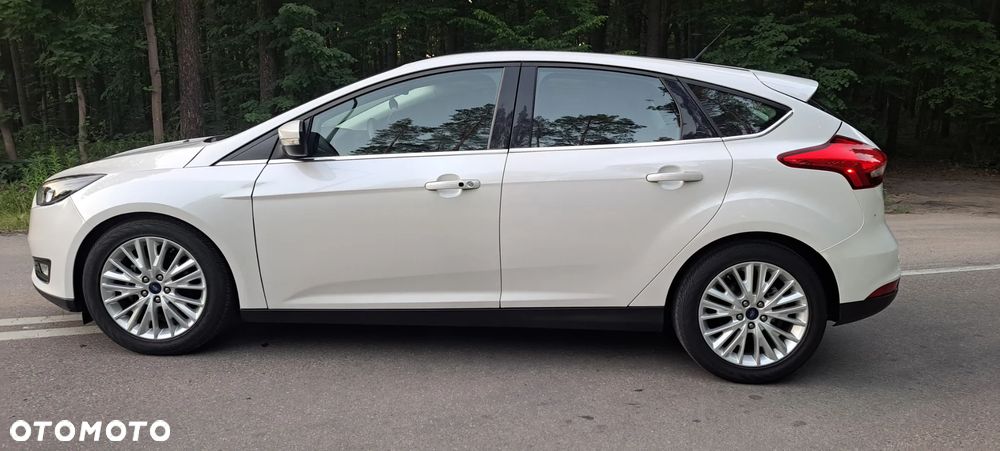 Ford Focus - 8