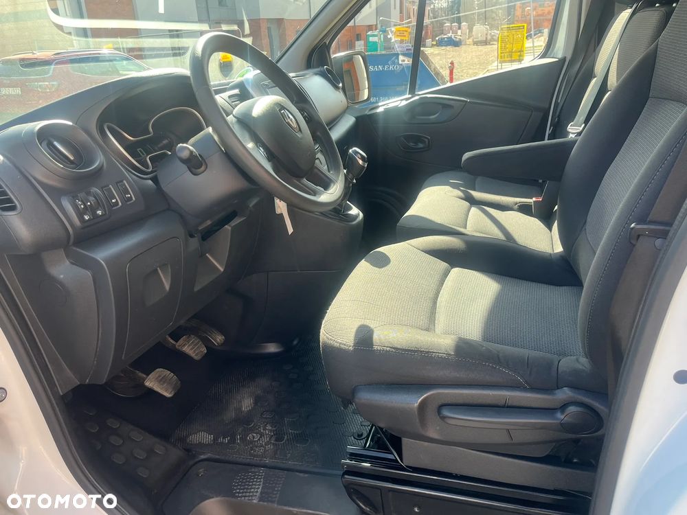 Renault Trafic - 8
