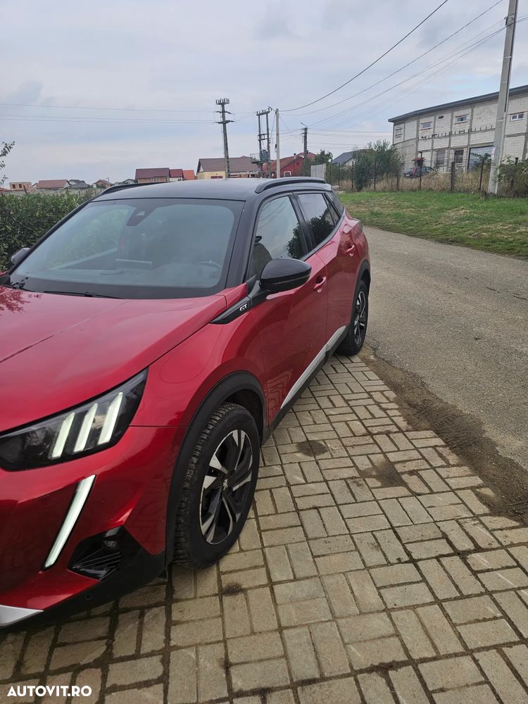 Peugeot 2008 1.2 PureTech EAT8 STT GT - 24