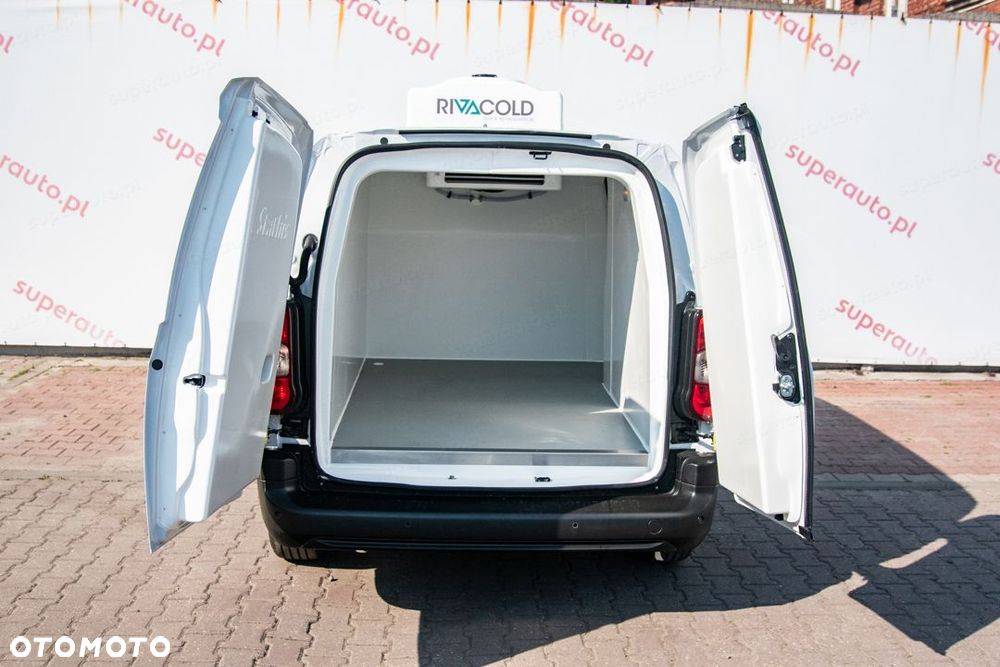 Fiat Doblo Cargo/Van XL L2H1 Zabudowa Izotermiczna 1.5 100KM - 9