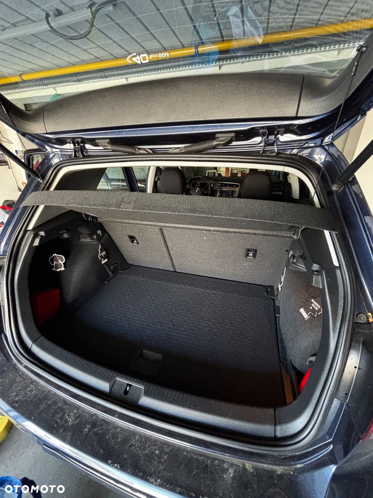 Volkswagen Golf VI 1.2 TSI BlueMot Comfortline - 11