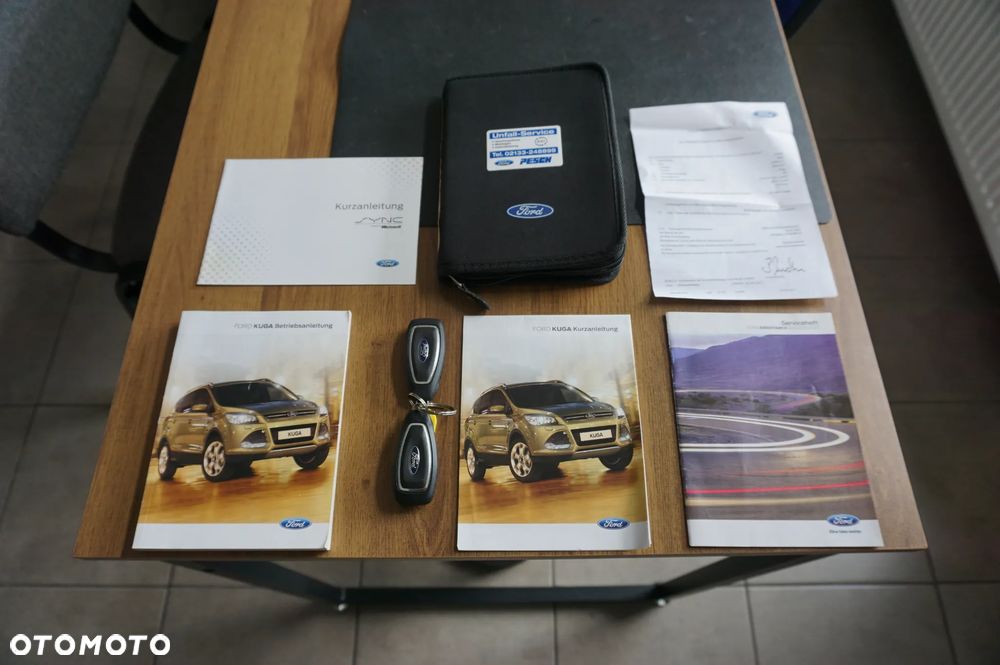 Ford Kuga 2.0 TDCi 2x4 Titanium - 40