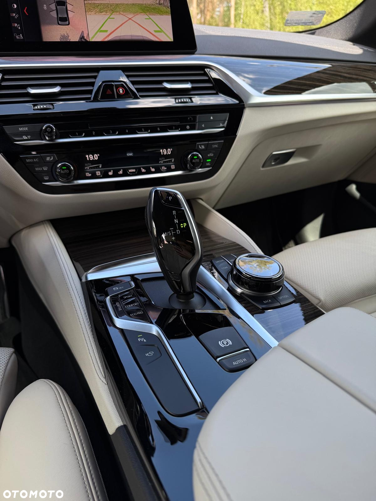 BMW Seria 5 530i xDrive M Sport sport - 15