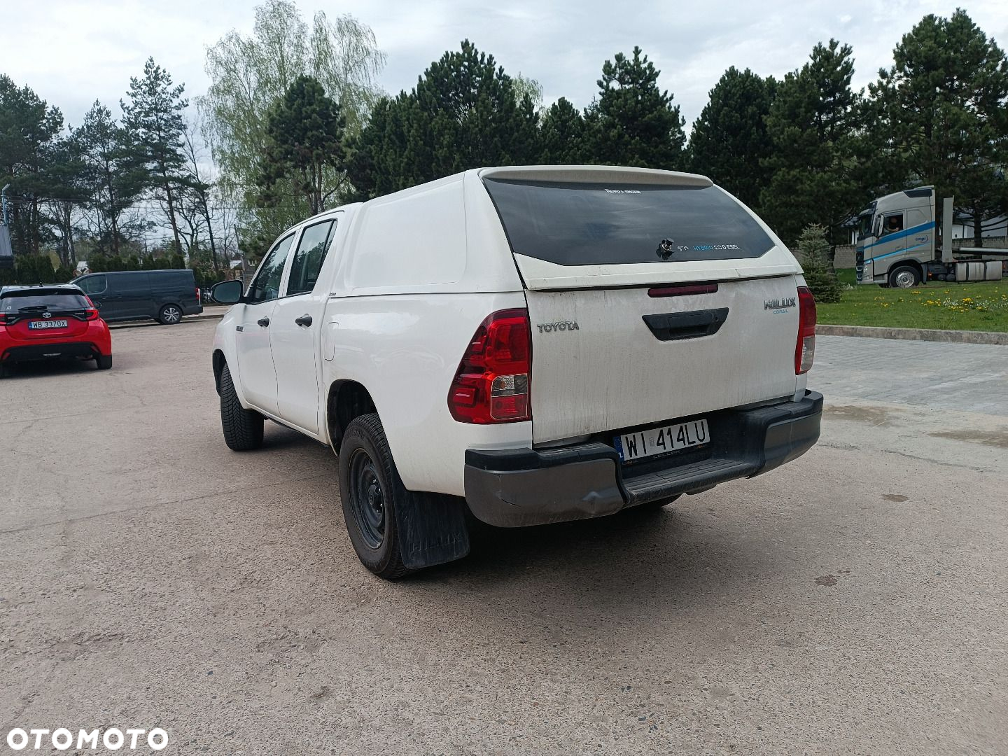 Toyota Hilux - 5