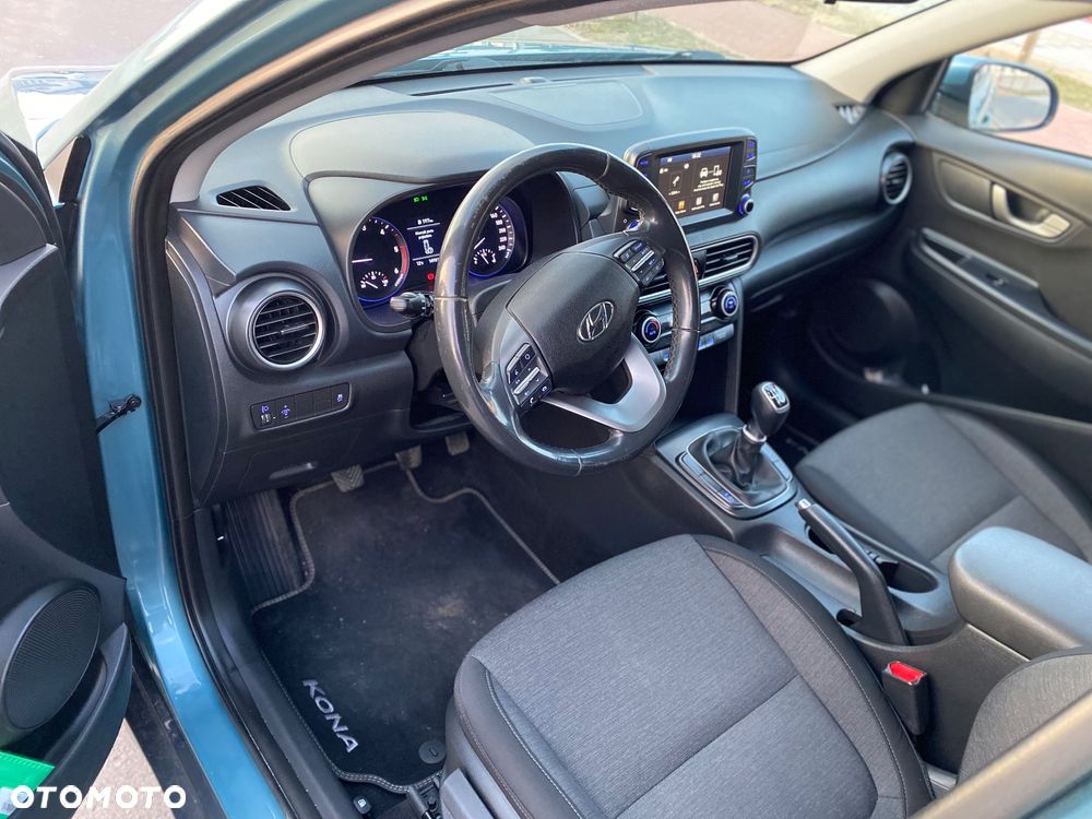 Hyundai Kona - 17