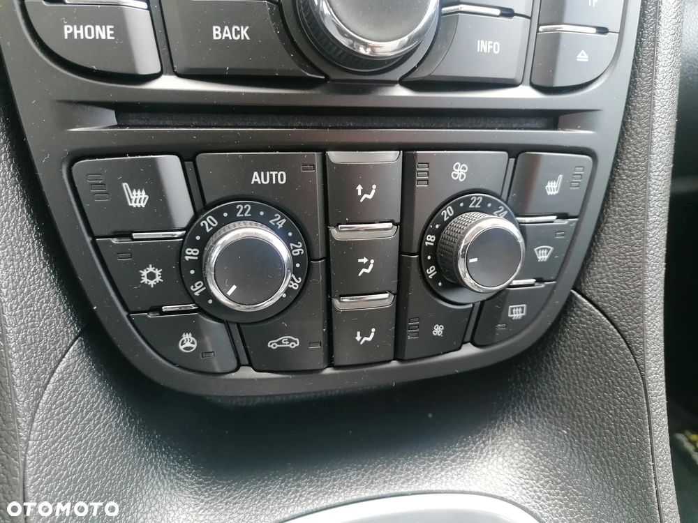 Opel Meriva 1.4 Innovation - 21