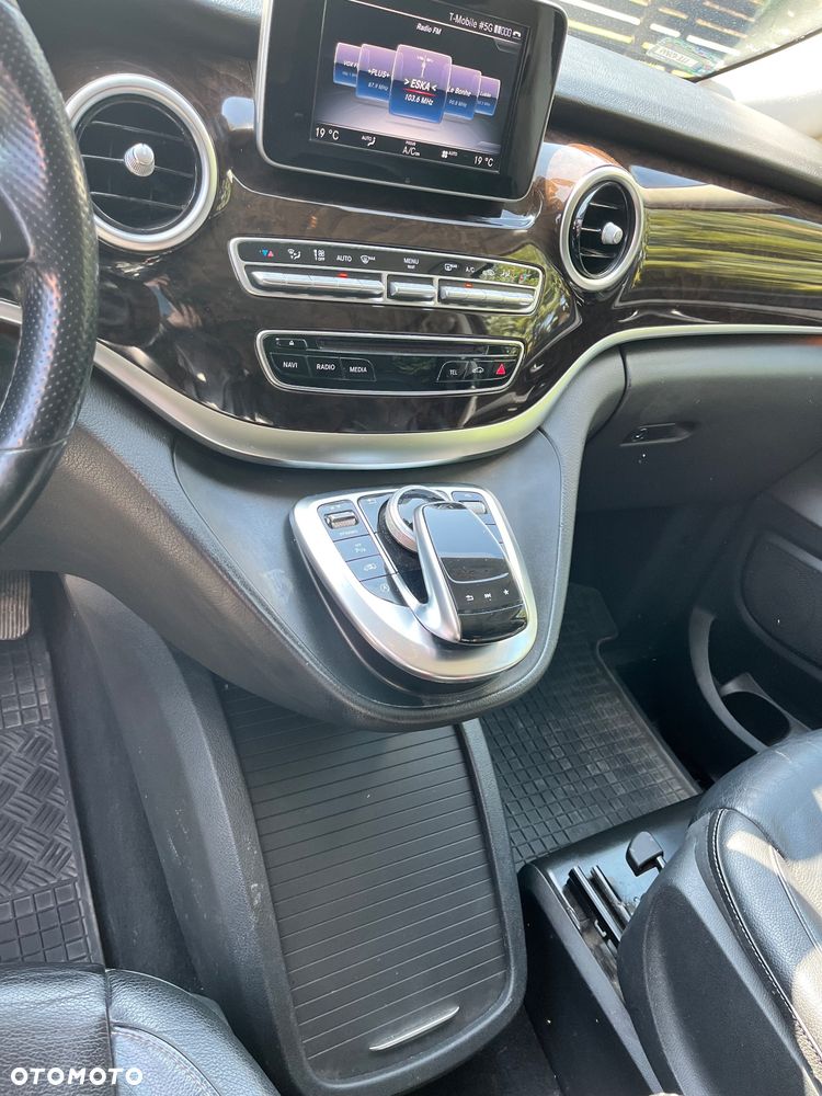 Mercedes-Benz Klasa V 250 (BlueTEC) d Avantgarde 7G-Tronic - 17