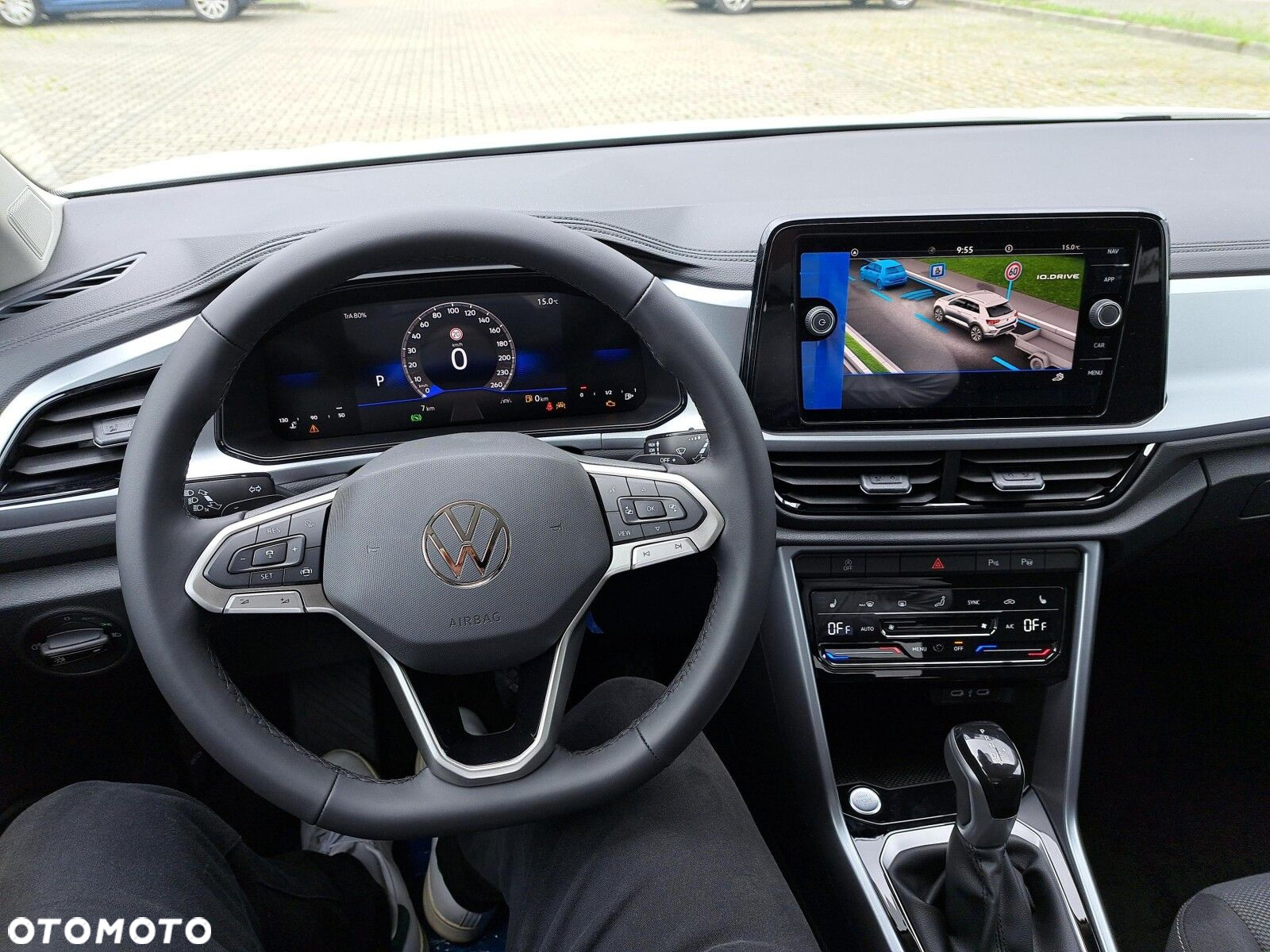Volkswagen T-Roc 1.5 TSI Life Plus DSG - 13
