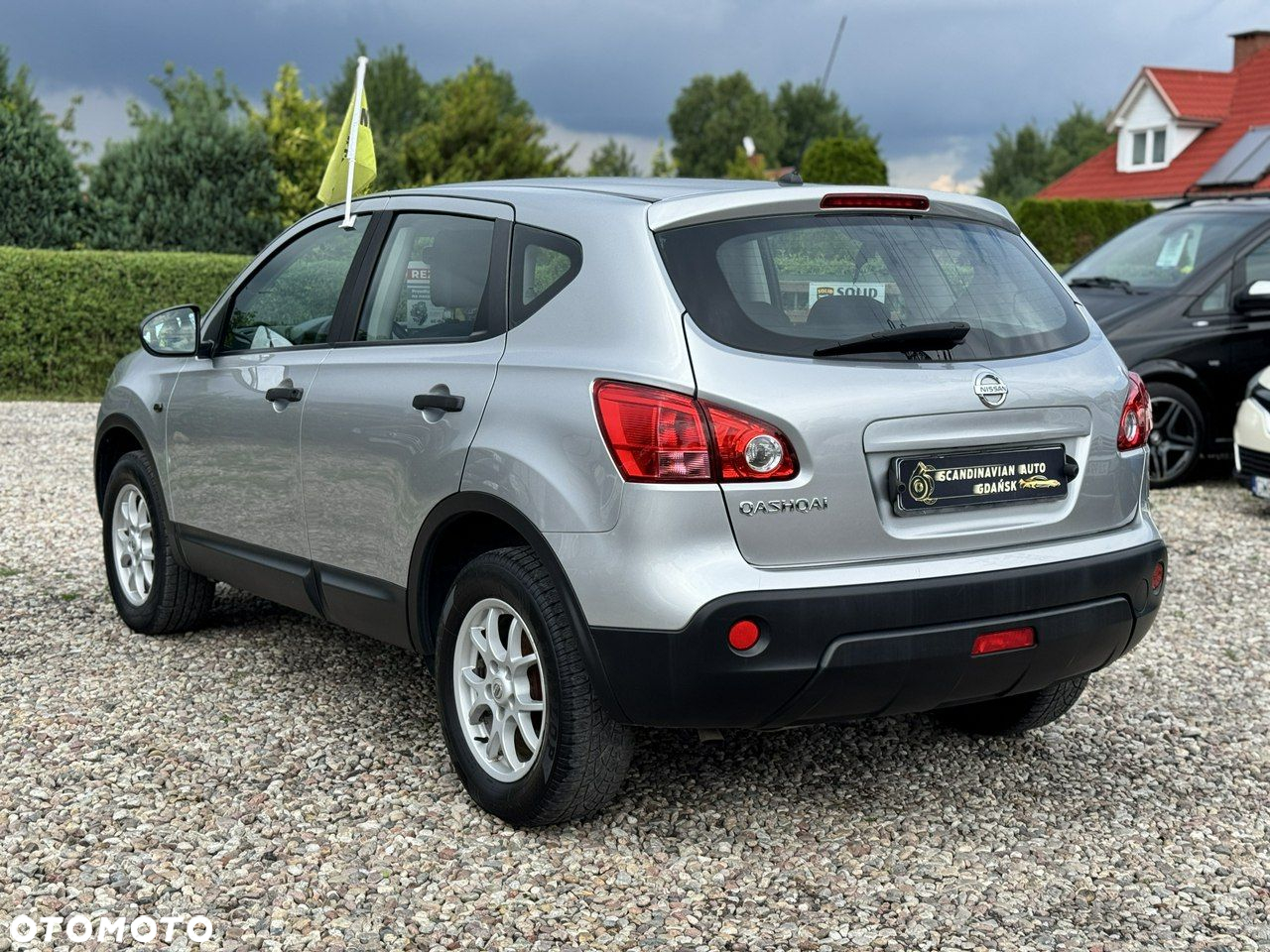 Nissan Qashqai - 4