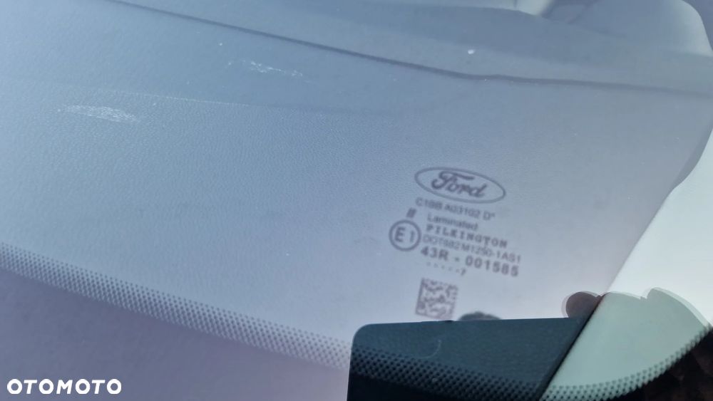Ford Fiesta 1.0 EcoBoost S&S TITANIUM - 30