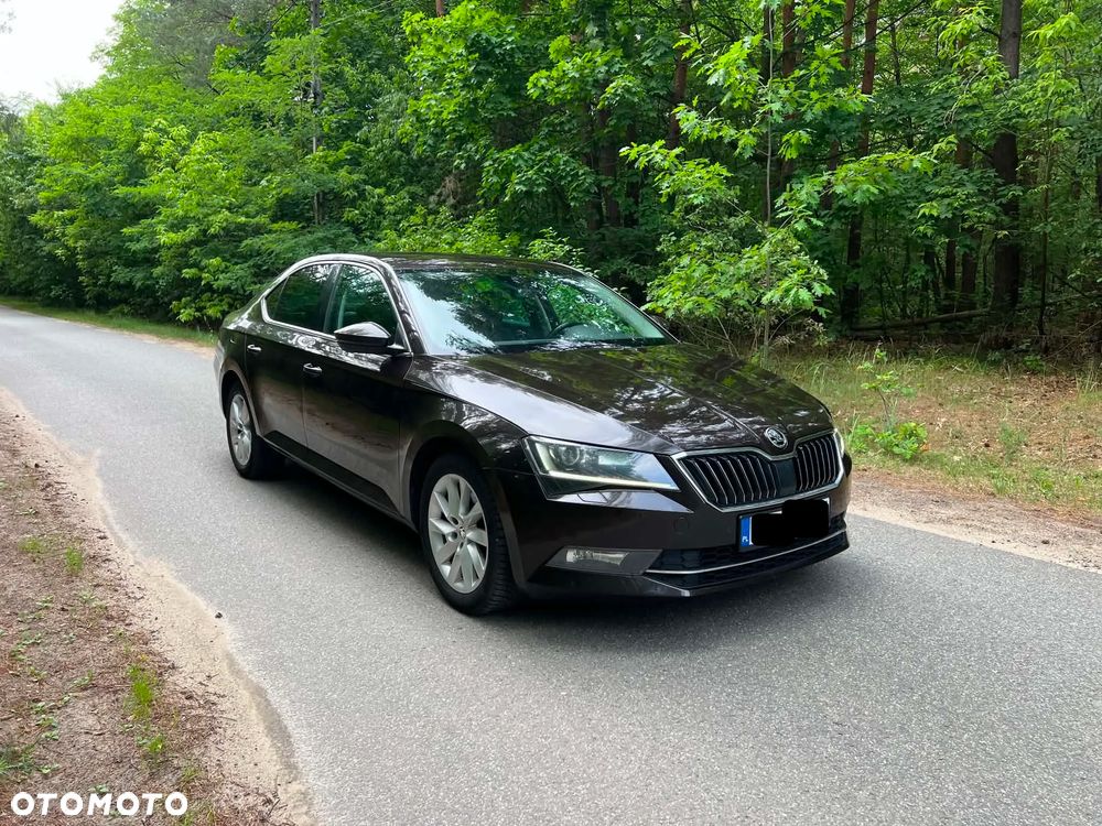 Skoda Superb 2.0 TDI Style DSG - 14
